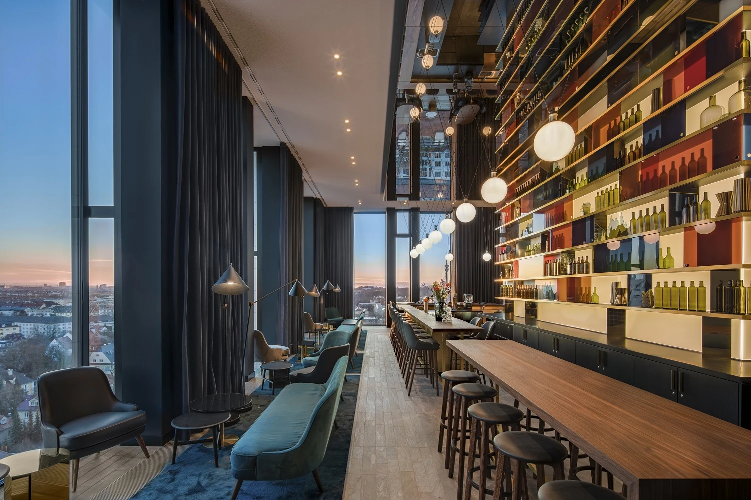Stammtisch München: M'Uniqo Rooftop Bar